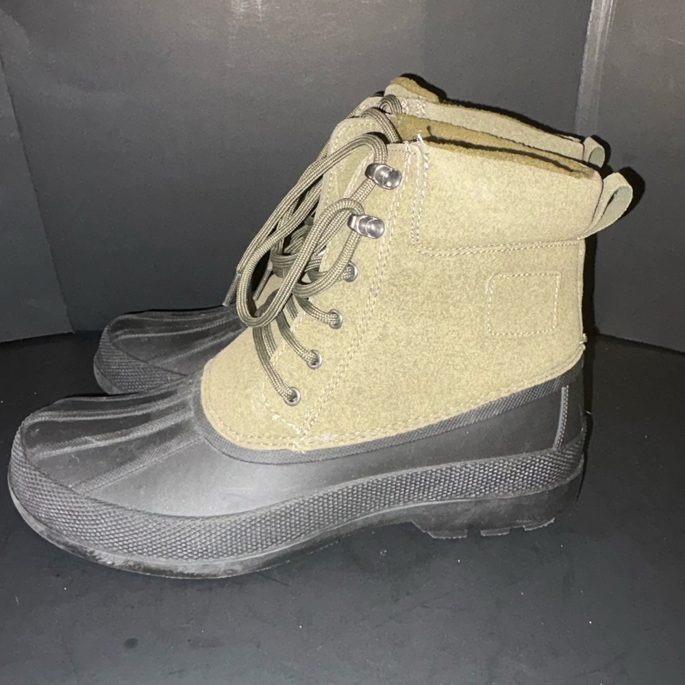 Mishansha Olive and Black Outdoor Boots
